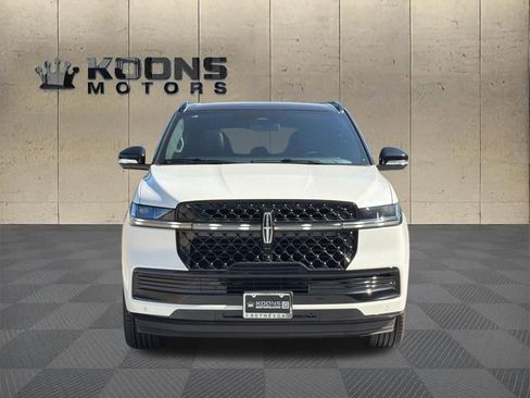 New 2026 Lincoln Navigator Black Label AWD/4WD image 3