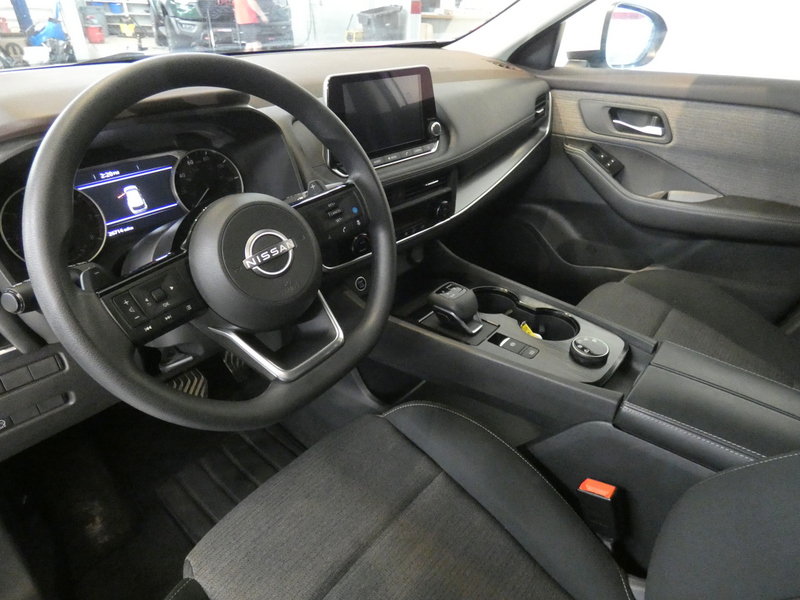 Used 2023 Nissan Rogue SV AWD/4WD image 7