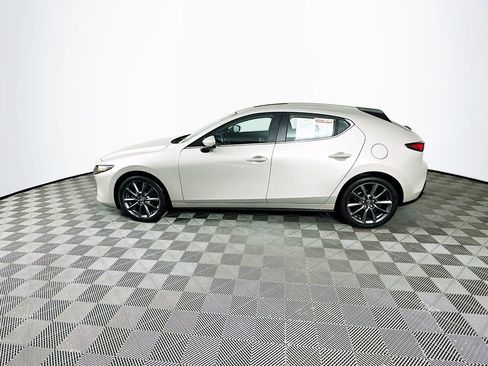 Used 2023 MAZDA MAZDA3 s image 6