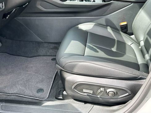 New 2026 Jeep Cherokee Limited AWD/4WD image 25