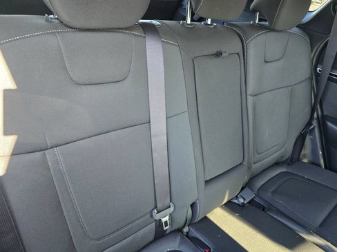 Used 2022 Hyundai Tucson SEL w/ Cargo Package FWD image 12