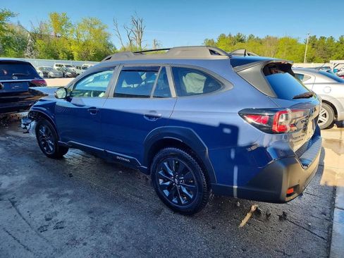 Used 2023 Subaru Outback Onyx Edition AWD/4WD image 4