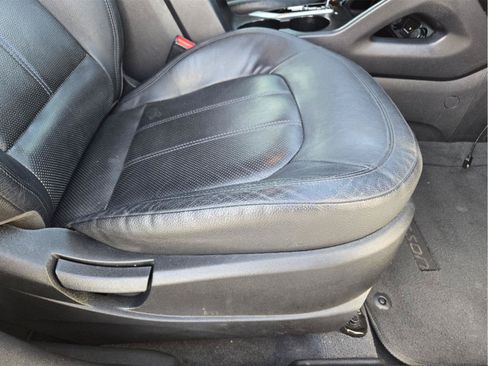 Used 2013 Hyundai Tucson Limited FWD image 22