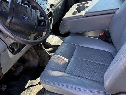 Used 2013 Ford F250 XL w/ PWR Equipment Group image 12