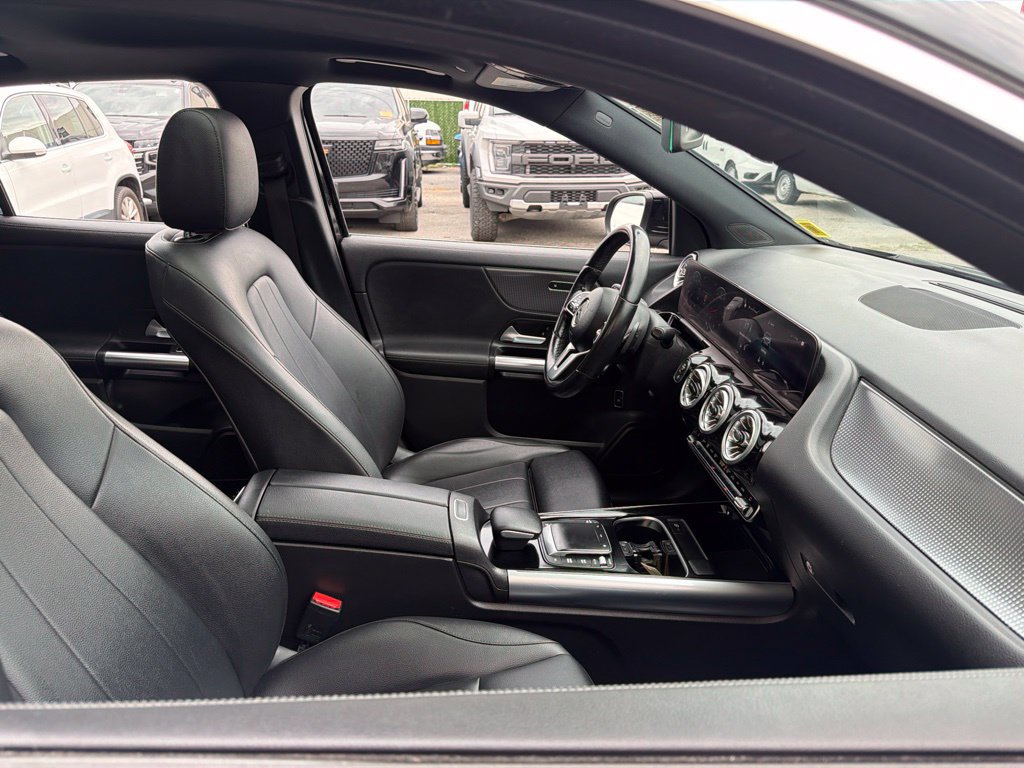 Used 2022 Mercedes-Benz GLA 250 4MATIC image 17