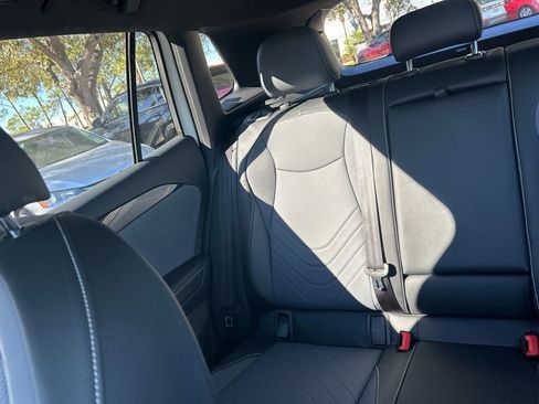 New 2026 Volkswagen Tiguan SE R-Line image 12