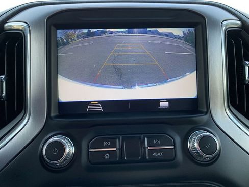 Used 2020 GMC Sierra 1500 Elevation image 23