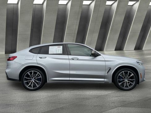 Used 2020 BMW X4 M40i w/ Executive Package image 3