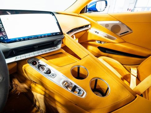 Used 2026 Chevrolet Corvette Stingray Premium Cpe w/ Z51 Performance Package image 45