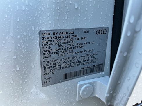 Used 2025 Audi Q5 Premium Plus w/ Premium Plus image 15