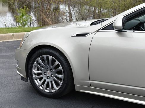 Used 2013 Cadillac CTS Performance AWD/4WD image 10