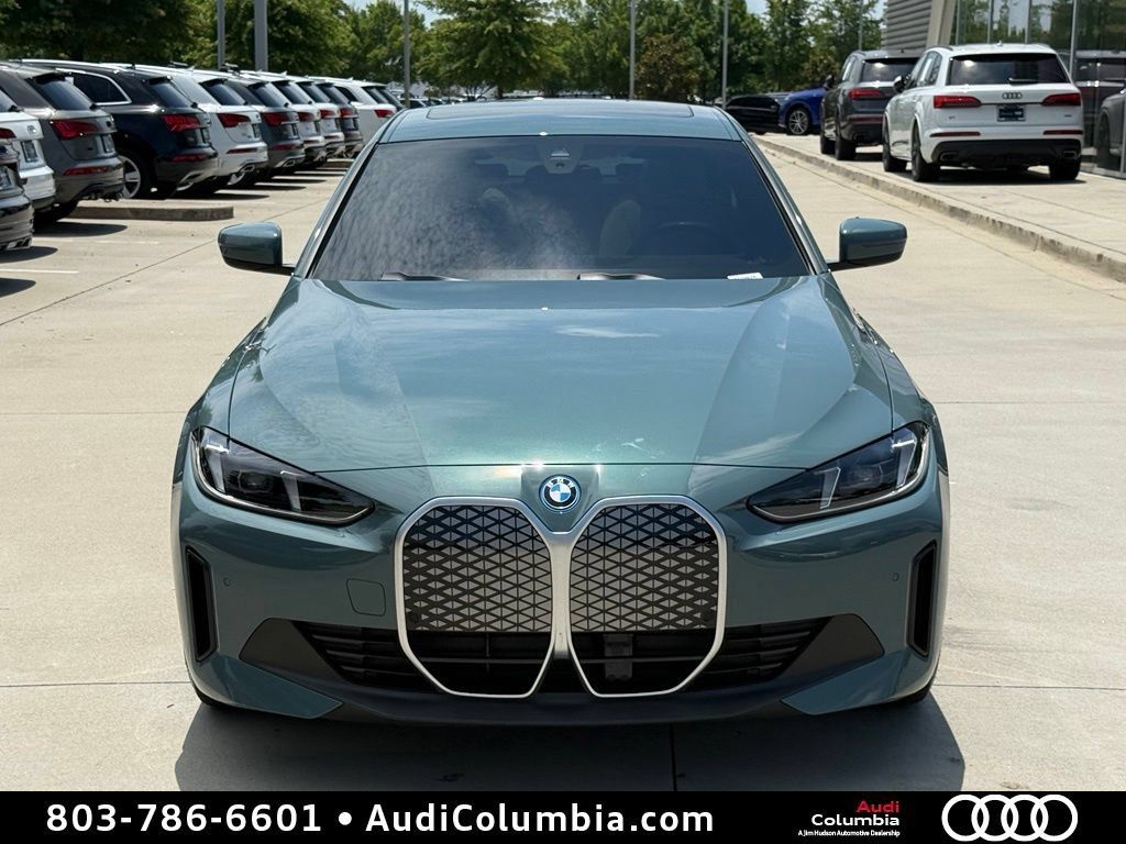 Used 2025 BMW i4 eDrive40 RWD image 8
