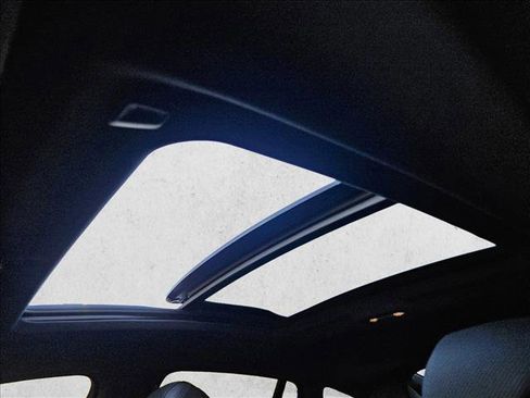 Used 2026 BMW X6 xDrive40i image 17