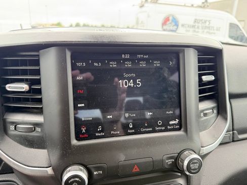 Used 2021 RAM 1500 Big Horn AWD/4WD image 9