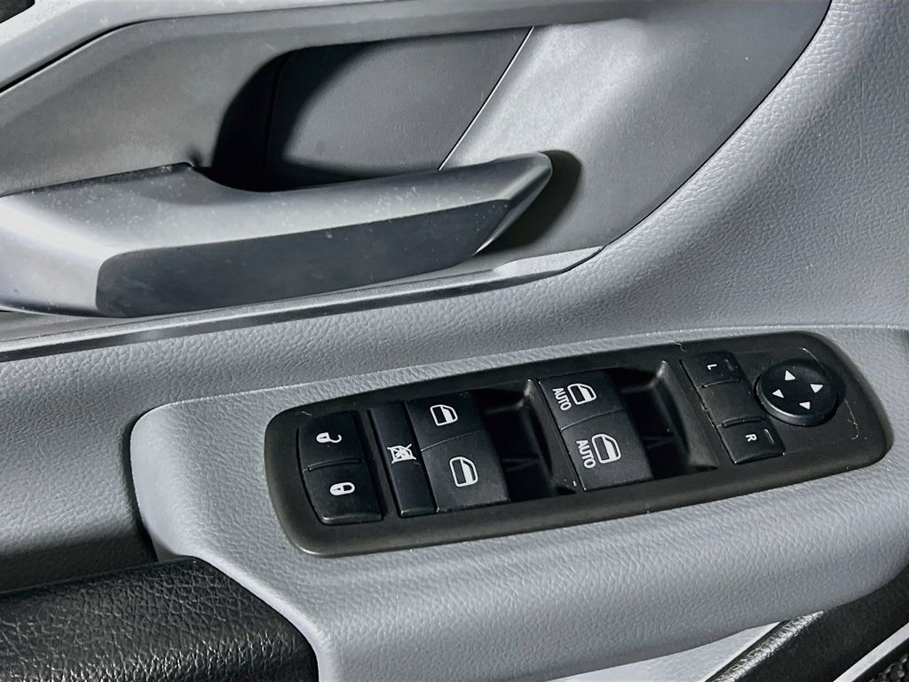 Used 2021 RAM 1500 Big Horn AWD/4WD image 17