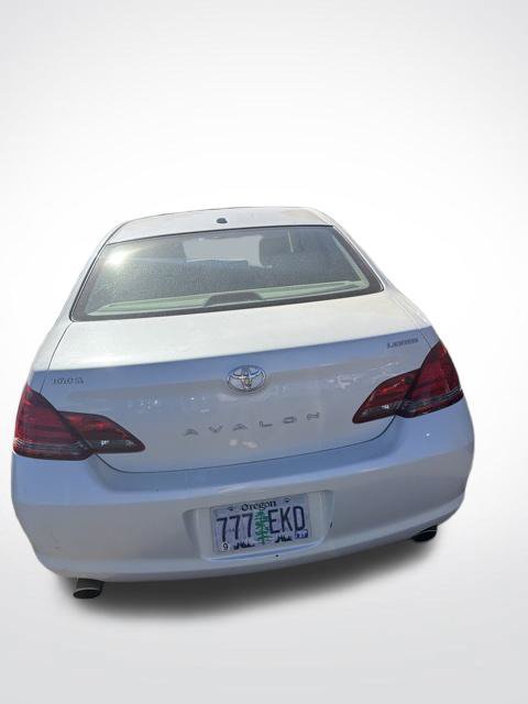 Used 2009 Toyota Avalon Limited FWD image 5