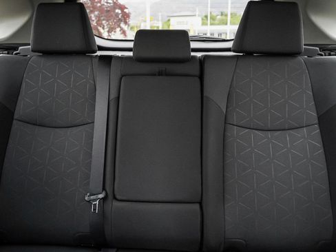 Certified 2025 Toyota RAV4 XLE AWD/4WD image 22