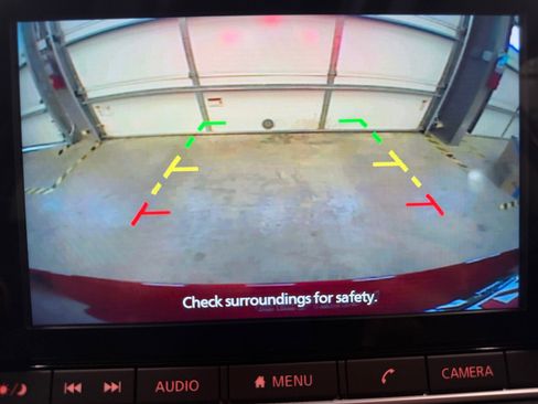 Used 2025 Nissan Sentra SV FWD image 15