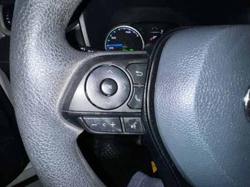 Used 2020 Toyota RAV4 LE w/ All Weather Liner Package AWD/4WD image 14