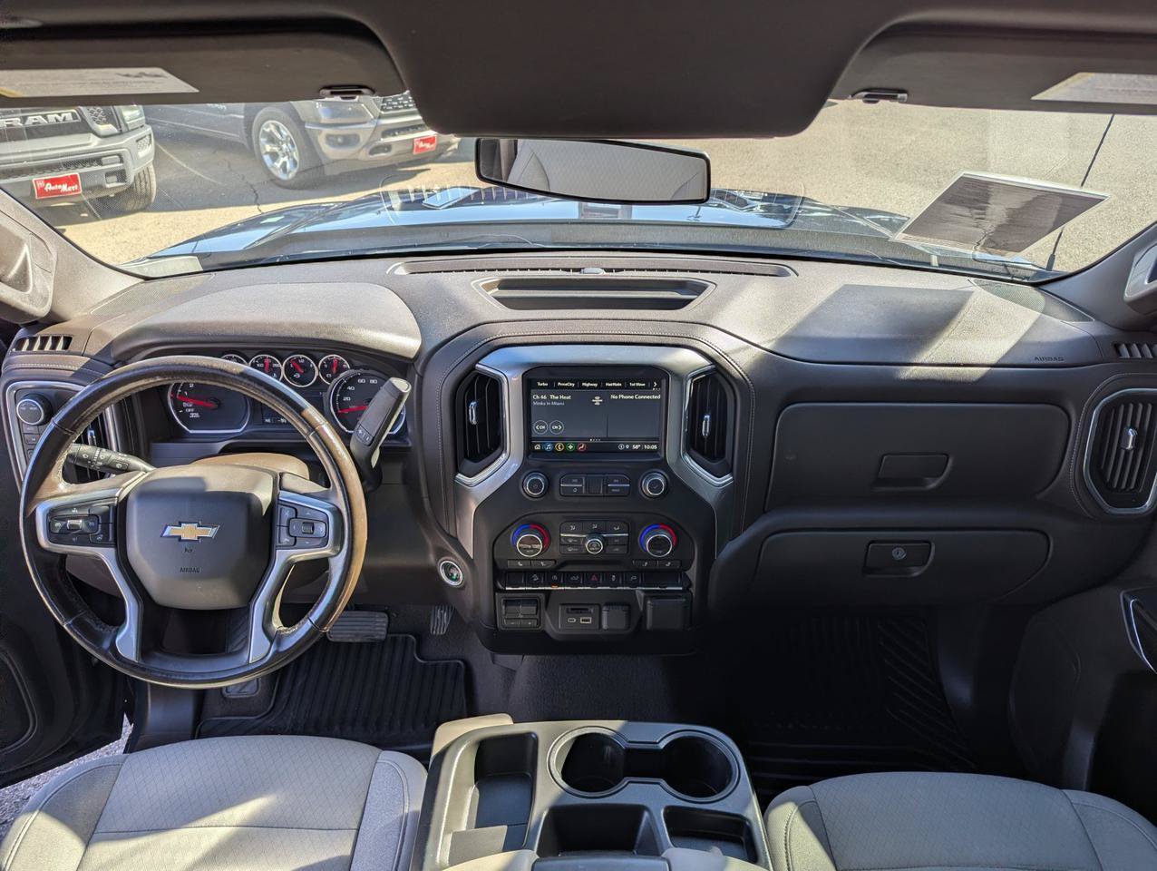 Used 2021 Chevrolet Silverado 1500 LT w/ Z71 Off-Road Package AWD/4WD image 22