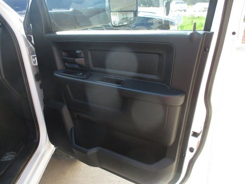 Used 2018 RAM 2500 Tradesman w/ Popular Equipment Group image 12