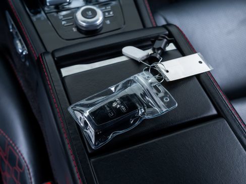Used 2017 Aston Martin Rapide S RWD image 15