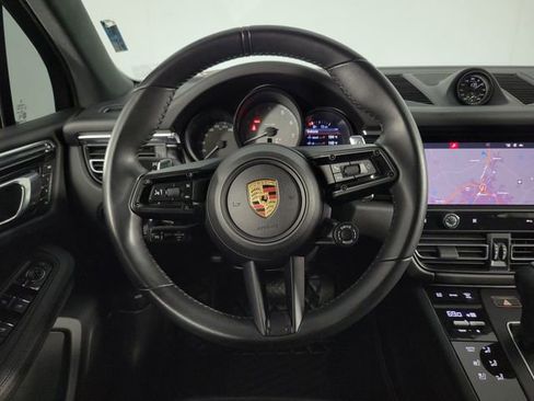 Used 2024 Porsche Macan S AWD/4WD image 21