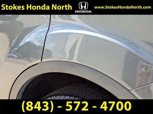 Used 2017 Ford Escape SE FWD image 6