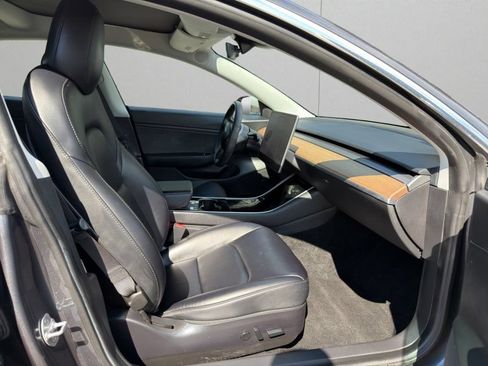 Used 2020 Tesla Model 3 Performance AWD/4WD image 13