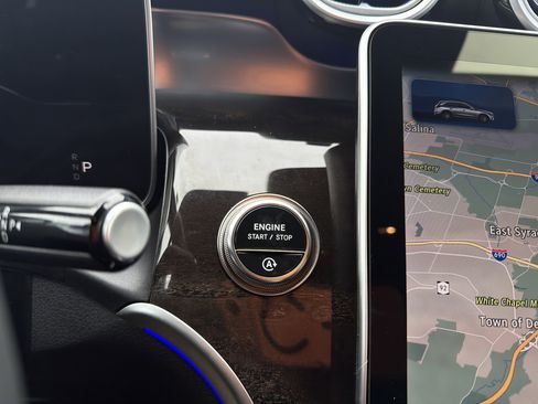 Used 2026 Mercedes-Benz GLC 300 4MATIC image 20