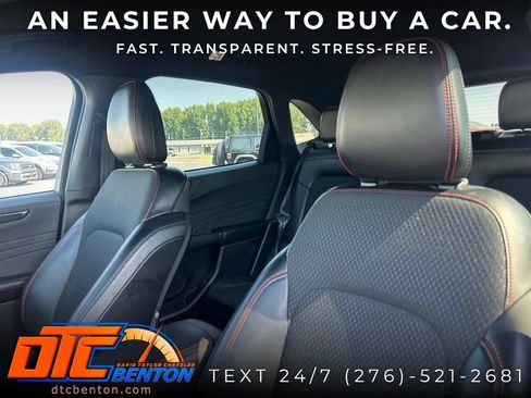 Used 2025 Ford Escape ST-Line FWD image 9