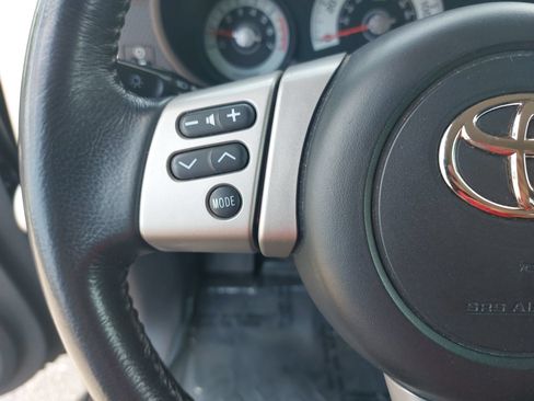 Used 2007 Toyota FJ Cruiser 4WD w/ Upgrade Pkg 1 image 16