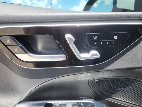 New 2025 Mercedes-Benz C 300 Sedan image 17