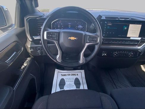 Used 2024 Chevrolet Silverado 1500 LT w/ Protection Package AWD/4WD image 6