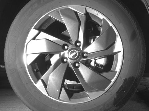 Used 2025 Nissan Rogue SV AWD/4WD image 13