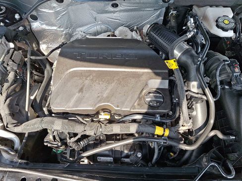 Used 2024 Chevrolet Trax LT FWD image 26