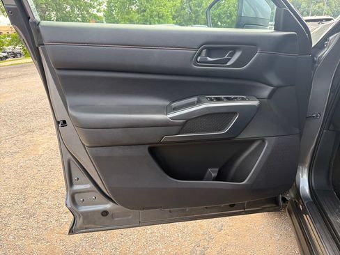 Used 2023 Nissan Pathfinder Rock Creek AWD/4WD image 13