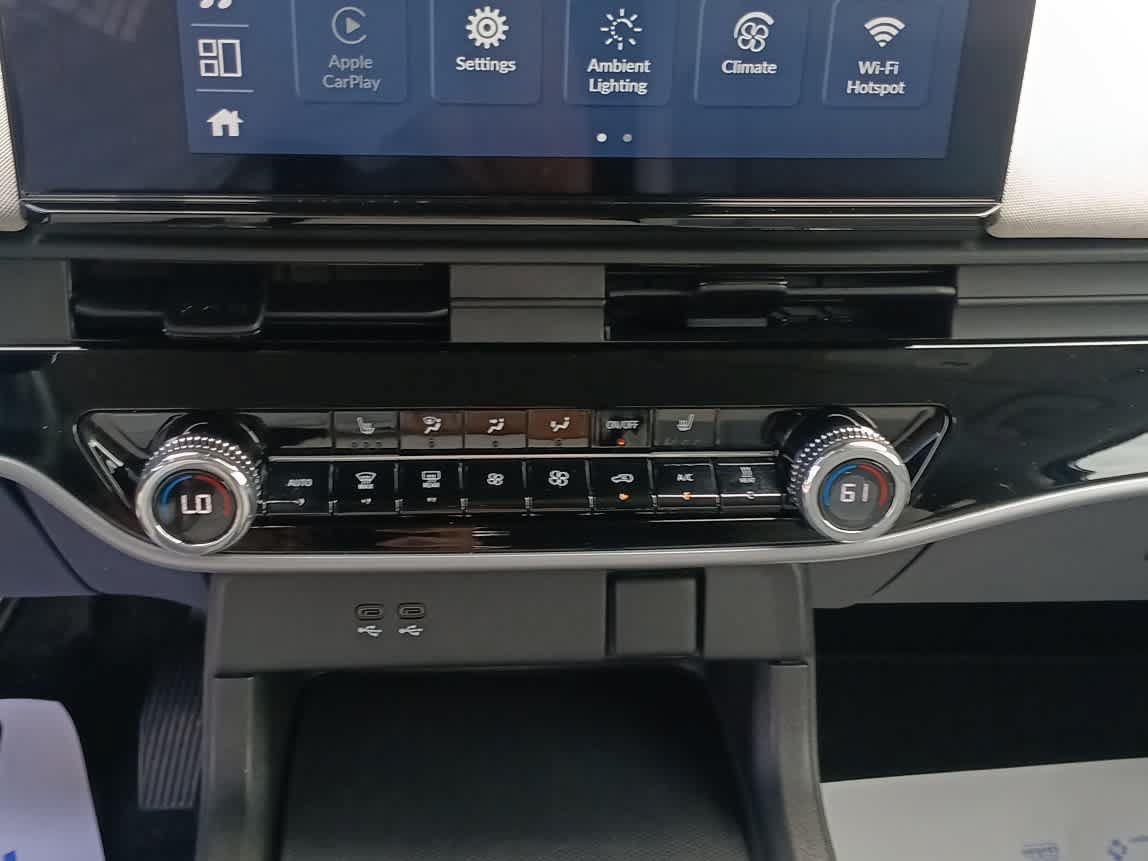 Used 2024 Honda Prologue EX image 13