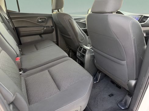 Used 2023 Honda Ridgeline Sport image 27