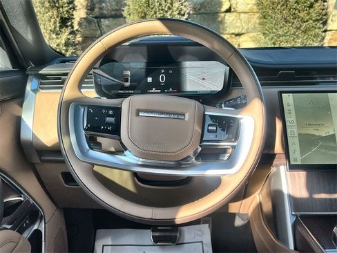 New 2026 Land Rover Range Rover SE image 22