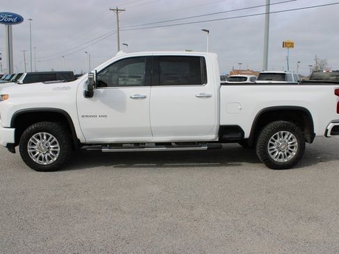 Used 2022 Chevrolet Silverado 2500 High Country image 9