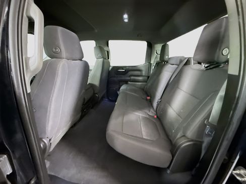Used 2019 Chevrolet Silverado 1500 Custom w/ Custom Value Package AWD/4WD image 22