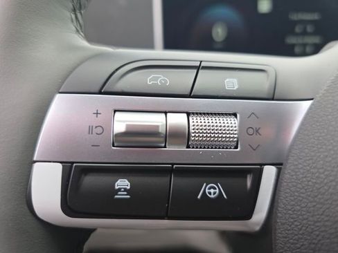 New 2026 Hyundai Tucson Limited image 28