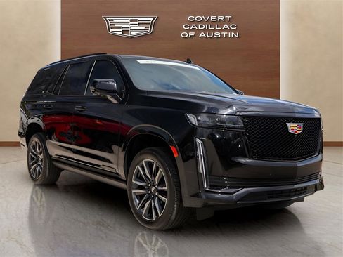 Used 2024 Cadillac Escalade Sport w/ Touring Package image 6