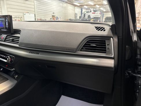 Used 2020 Audi SQ5 Premium w/ Convenience Package AWD/4WD image 28