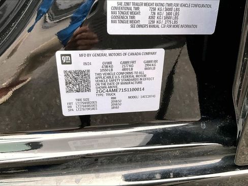 Used 2025 Chevrolet Silverado 2500 Custom w/ Custom Value Package image 34