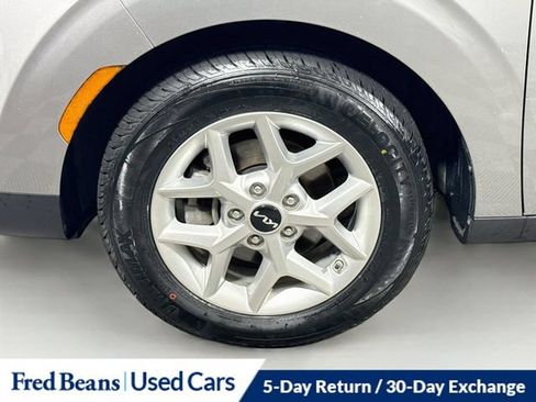 Used 2024 Kia Soul LX w/ Option Group 015 FWD image 34