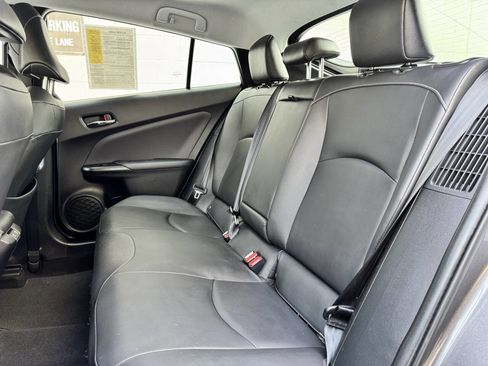 Used 2021 Toyota Prius Prime XLE w/ Carpet Mat Package (TMS) image 19