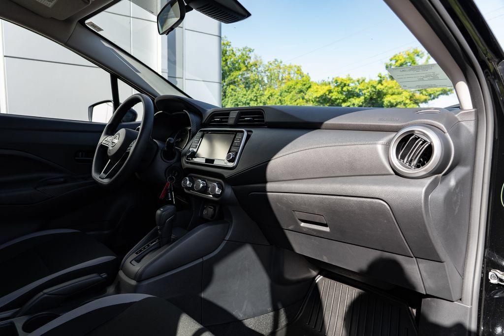 Certified 2025 Nissan Versa S w/ Trunk Package FWD image 28