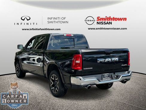 Used 2025 RAM 1500 Laramie AWD/4WD image 9
